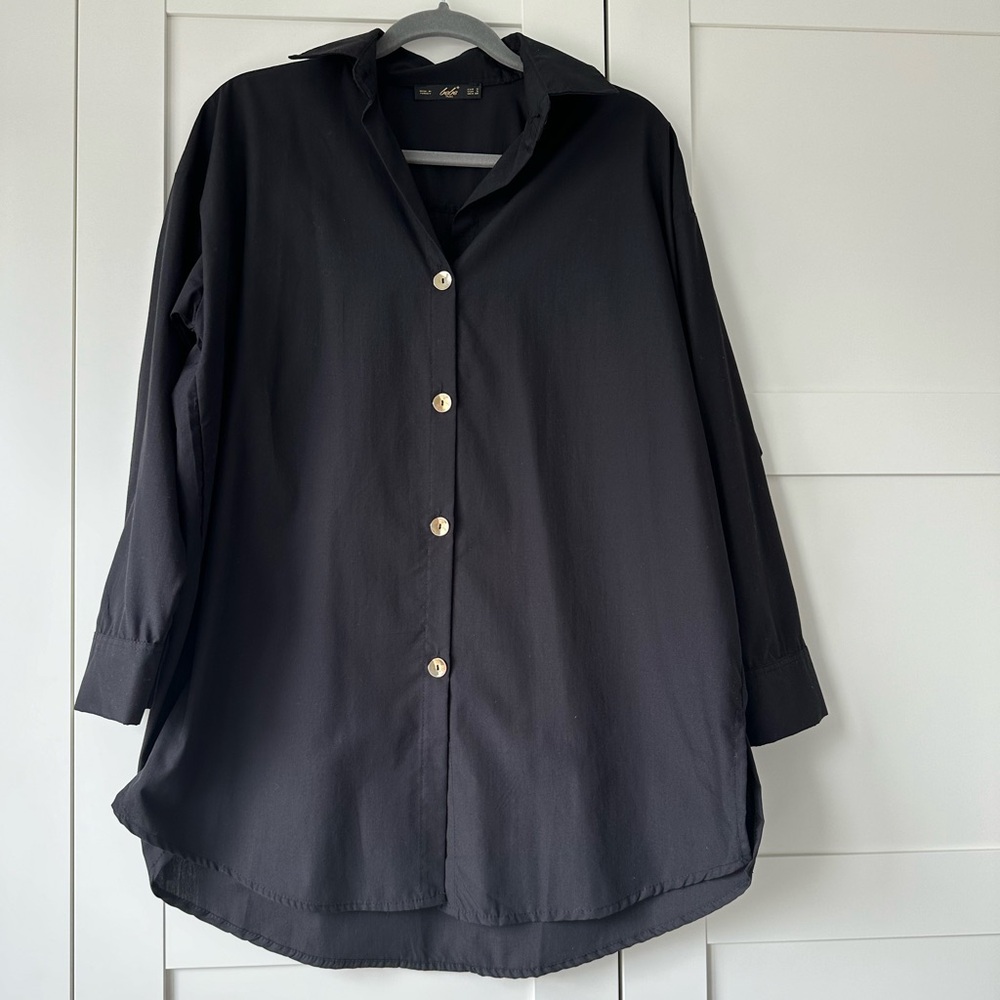 Oversized shirt. Size:S